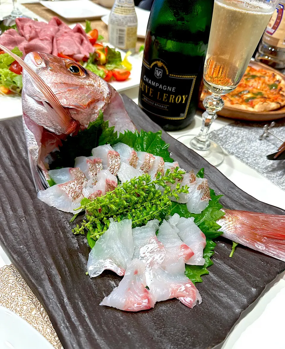 鯛の姿盛り🐟➰🥂😋|ナムナムさん