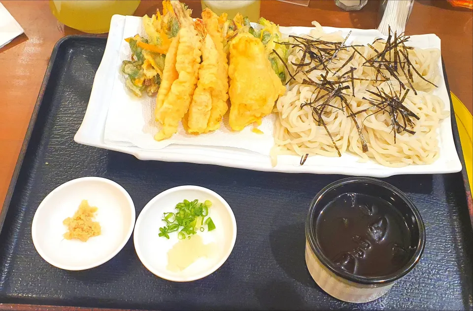 天ぷらうどん|Jhonny Yamashiroさん