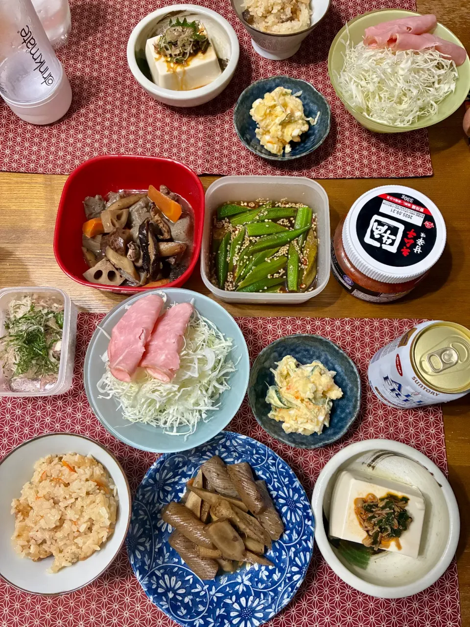 夕飯〜色々おかず〜残りものだけど美味い😋|おさむさん