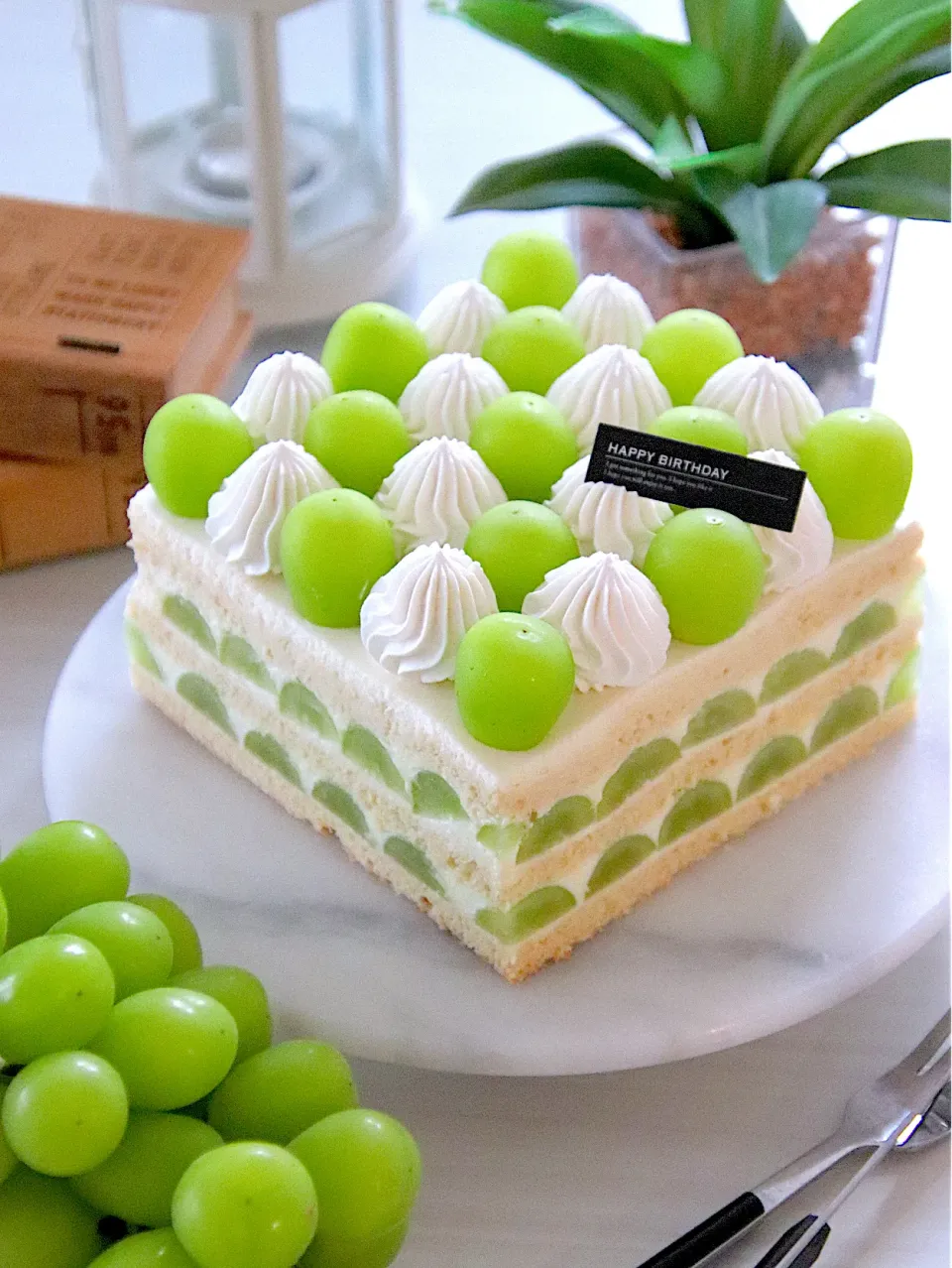 バースデーケーキ𓂃𖤥𖥧𖥣⋆*|うさぽんたさん