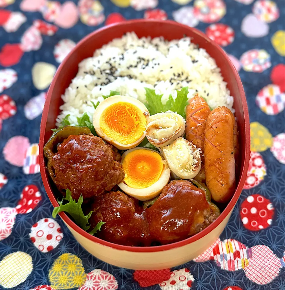 10月2日⚾️ピーマン肉詰め🫑弁当|ぽんちゃんさん