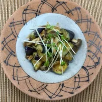 茄子とシメジの牡蠣油炒め|マツケンさん