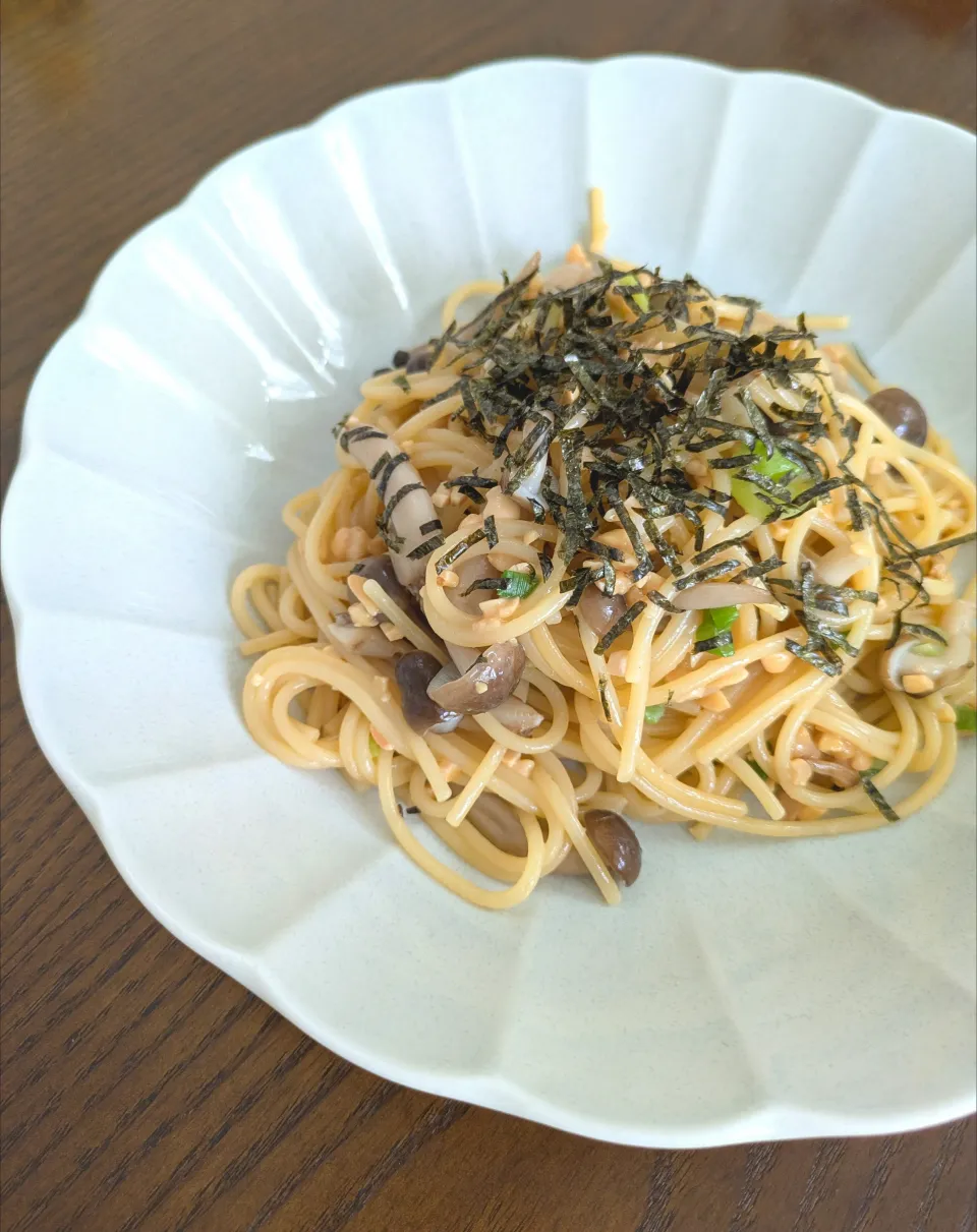 納豆きのこパスタ🍄‍🟫|じょうさん
