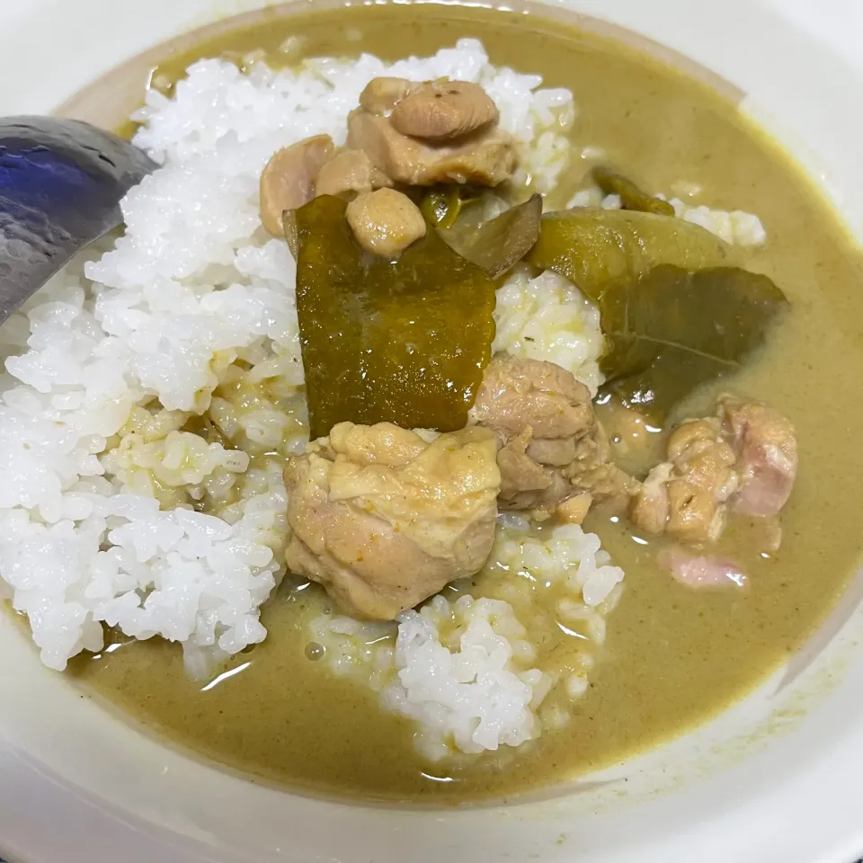 グリーンカレー🫛|kazzz3さん