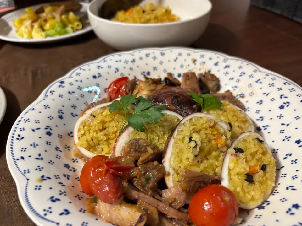 パパ氏さんの料理 スペイン風イカ飯|あすこさん