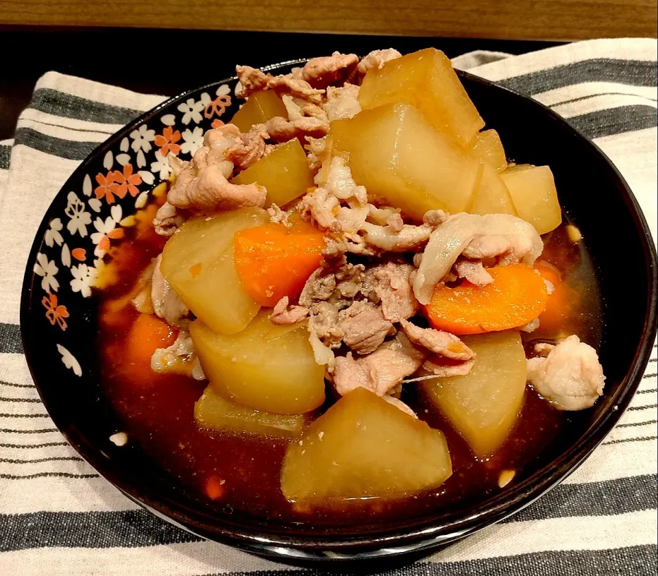 【炊飯器】豚と大根の煮物|みりさん