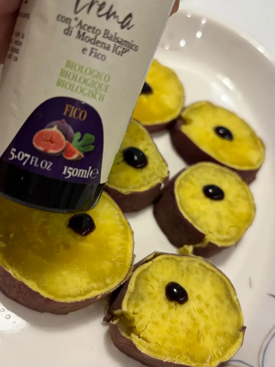 蒸しサツマイモに無花果のバルサミコで|お家でbar!さん