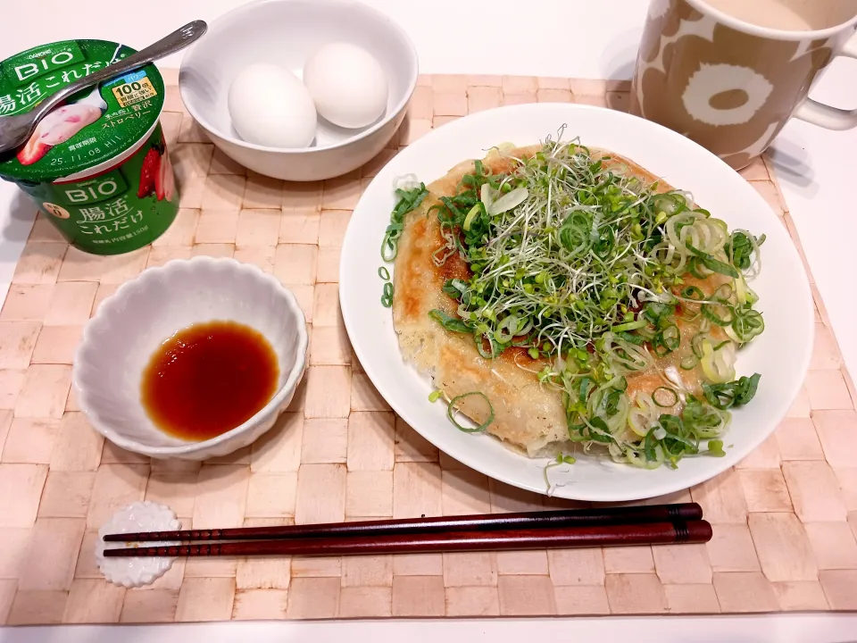 冷凍ショウガ餃子ネギまみれー|さくらまるさん