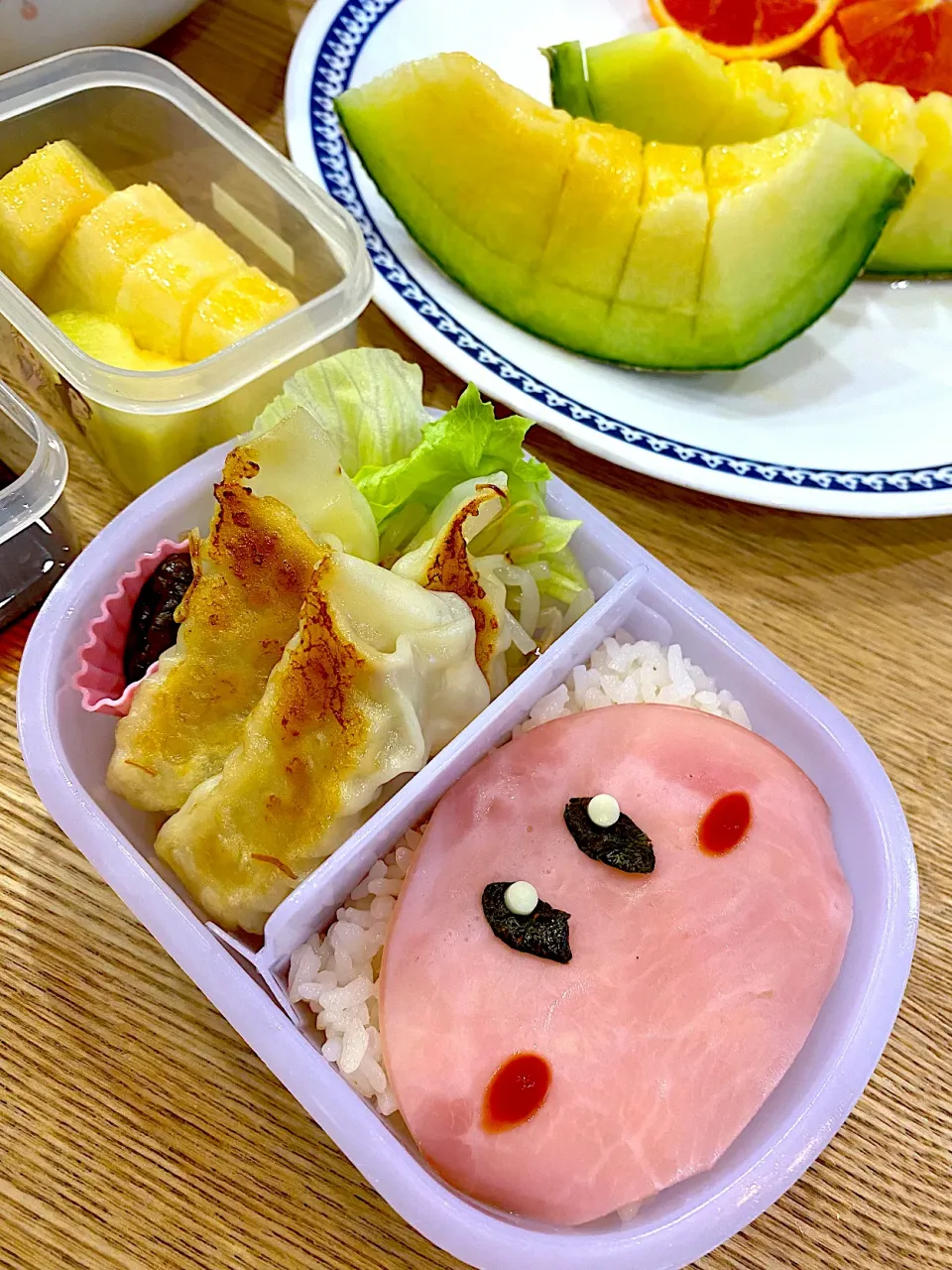 餃子弁当|しばざきまりさん