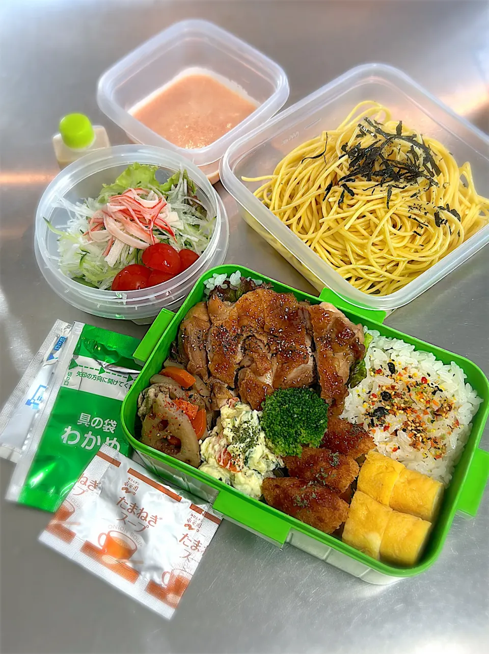 R7.10/3㈮   ·͜·♡ 今日のお弁当 👨🏻‍🍳|hamakoさん