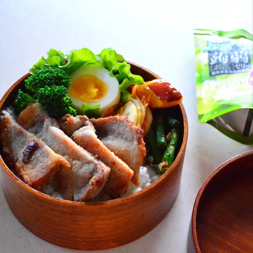 2025.10.3  豚ロースステーキ弁当🍱|na---n2846さん