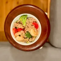 海老と卵とツナとブロッコリーのサラダ|えむさん