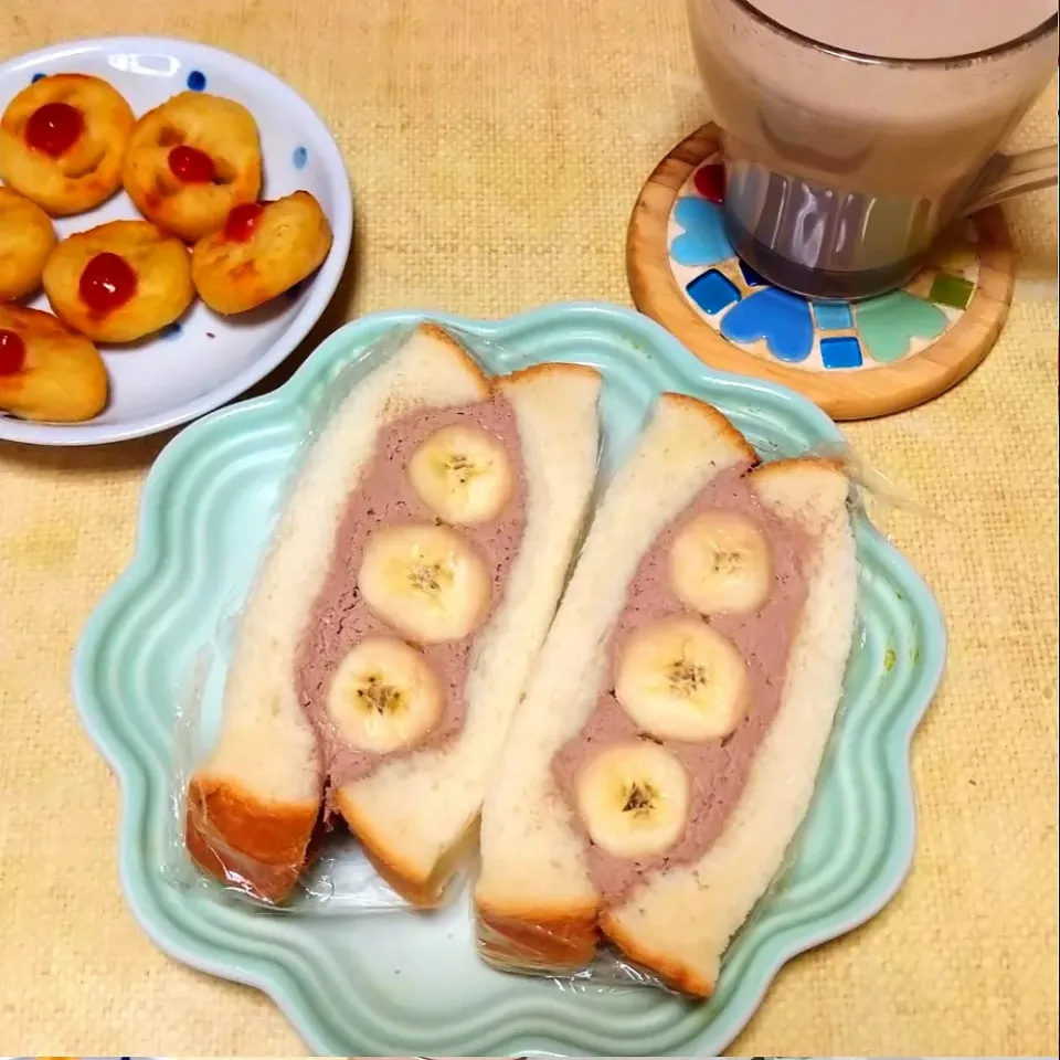 チョコバナナサンド|うたかた。さん