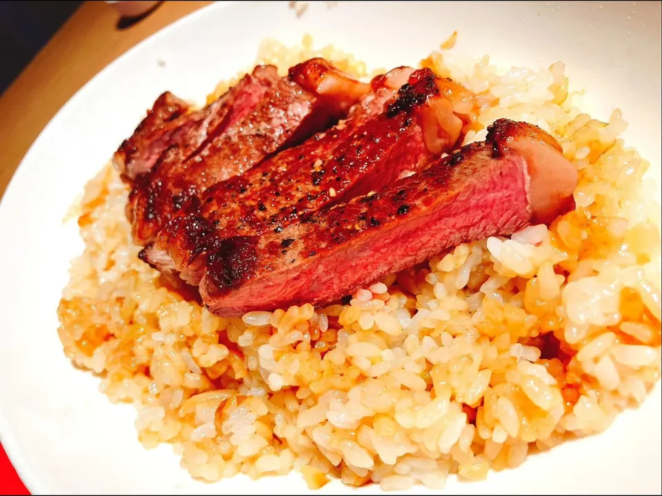 ガーリックピラフ&ステーキ|としさん