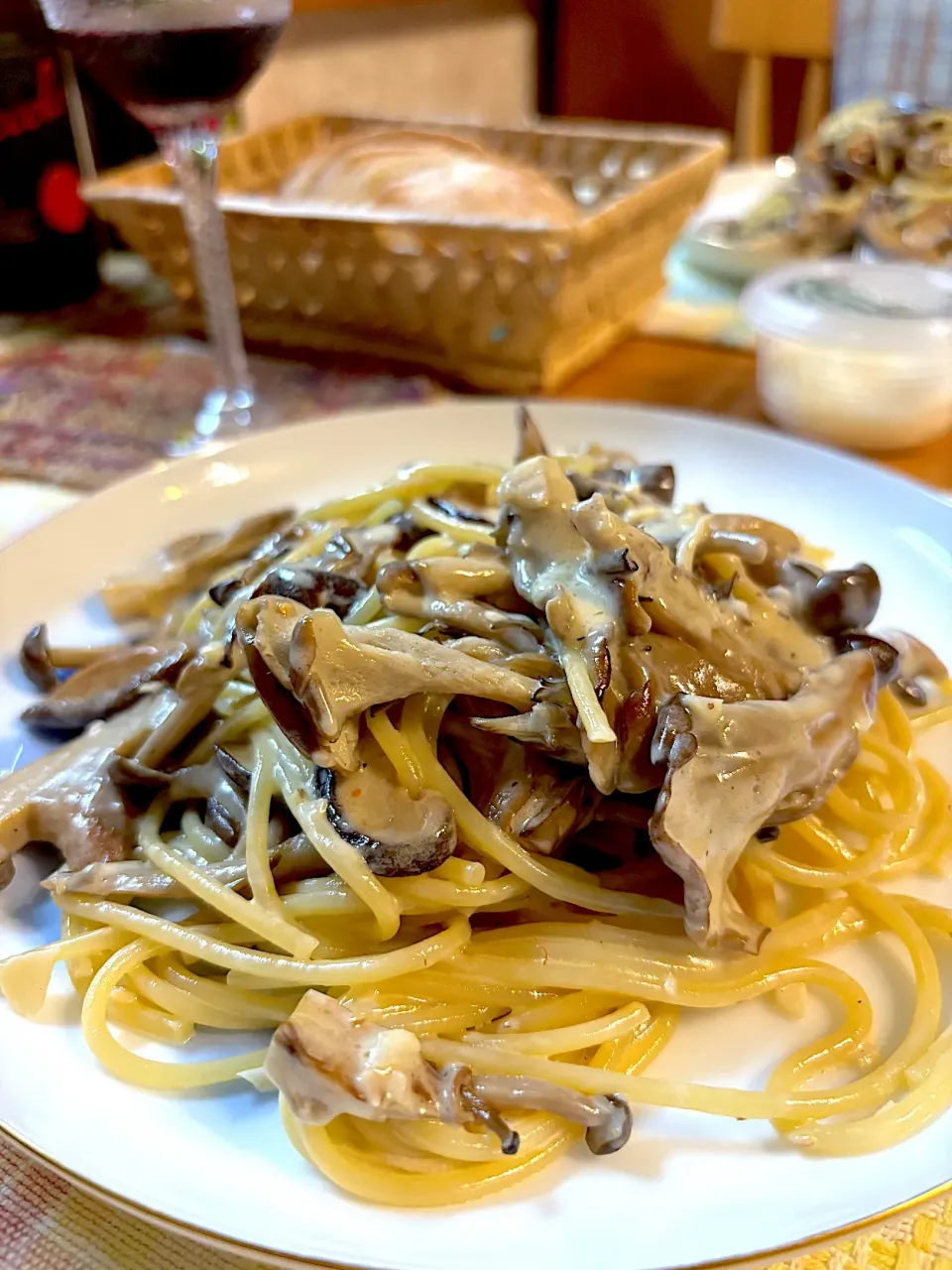 きのこのクリームパスタ|かおポンさん