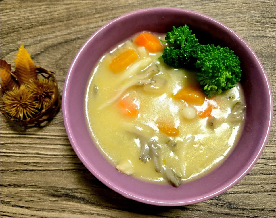 きのことかぼちゃ入りシチュー|バンビさん