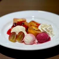 クィーンルージュとフレンチトースト|JURI ANDさん