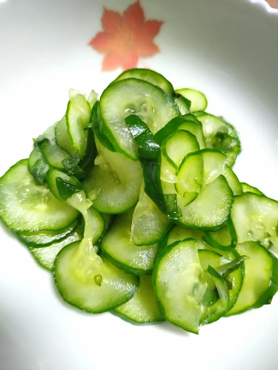 きゅうりの塩揉みしその実入り|さと♂さん