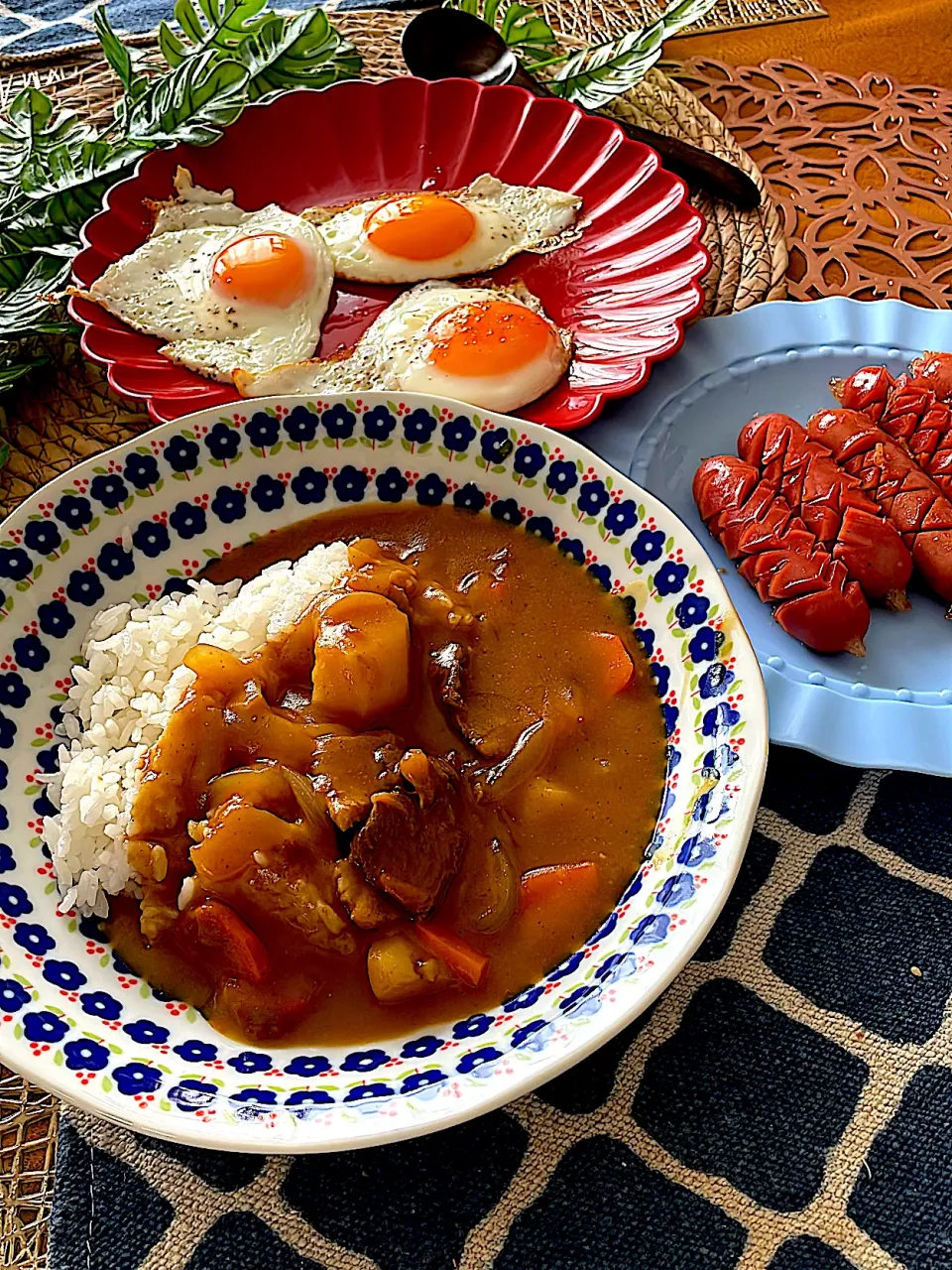 本日のお昼はカレー🍛✴️アルモンデ|🌼はなちゃん🌼さん
