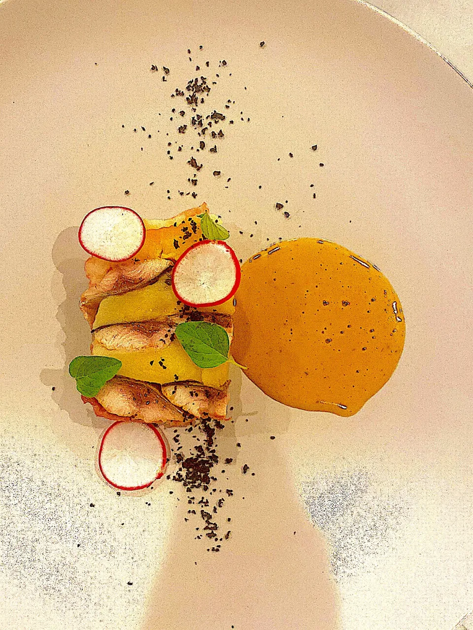 秋刀魚とジャガイモのテリーヌ　その肝のソース|いぬさん