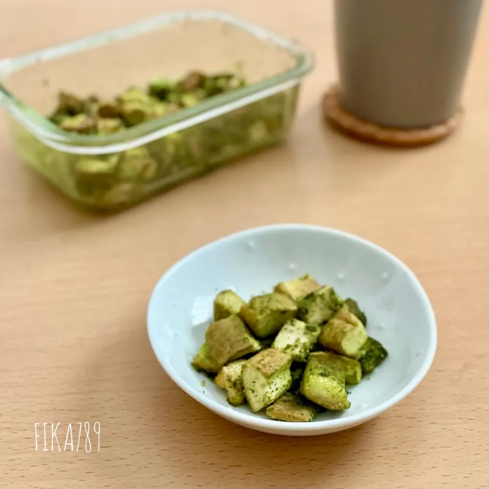 スパイス効かせて　パン耳ラスク|FIKA789さん