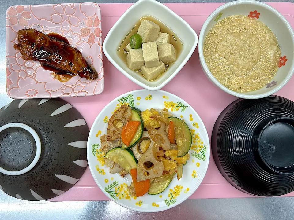 朝ごはんです|じゅにぱあべりぃ🍎さん