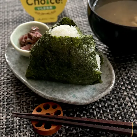 「コシヒカリ2kg」を使ってみたSnapdishの料理・レシピ写真:おにぎり朝ごはん【石川県産コシヒカリ〜一粒のきらめき〜】