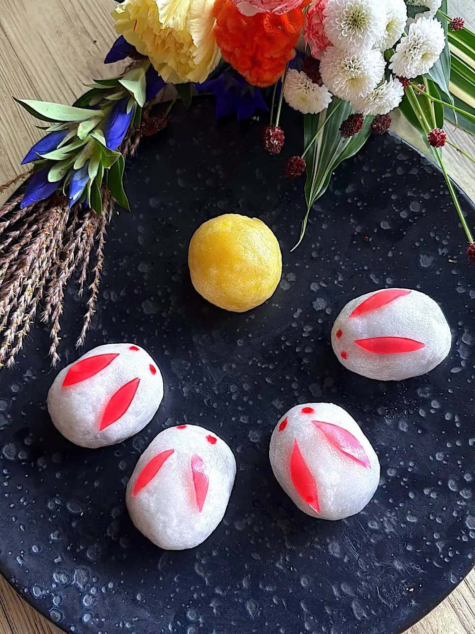 月見うさぎ ~薯蕷饅頭|とんちんさん