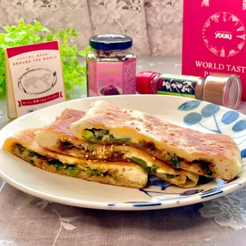 「桜エビ醤」を使ってみたSnapdishの料理・レシピ写真:葱油餅のアレンジパン🥖🇹🇼