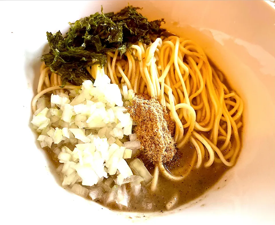 リモートワークのおふたり様ランチ🍜煮干ラーメン|KANAさん