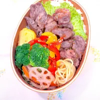 サイコロステーキ弁当|ステラさん