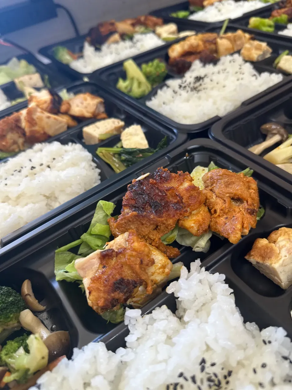 タンドリーチキン弁当|沖縄「ピロピロ」ライフさん