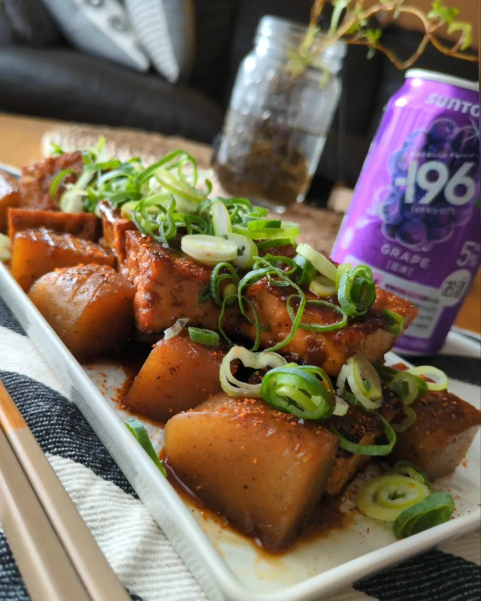 厚揚げとこんにゃくのｻｲｺﾛｽﾃｰｷ|まりおさん