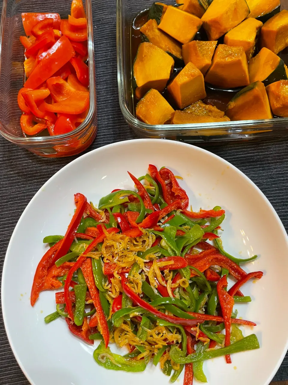 作り置き✨ピーマンとジャコ炒め、パプリカマリネ、カボチャ煮物|みーぬ | 楽しいお母さんの日々さん