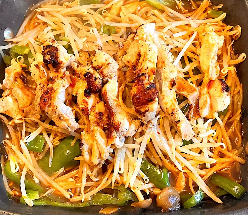 鶏ももと野菜の蒸し焼き|shibazakiさん