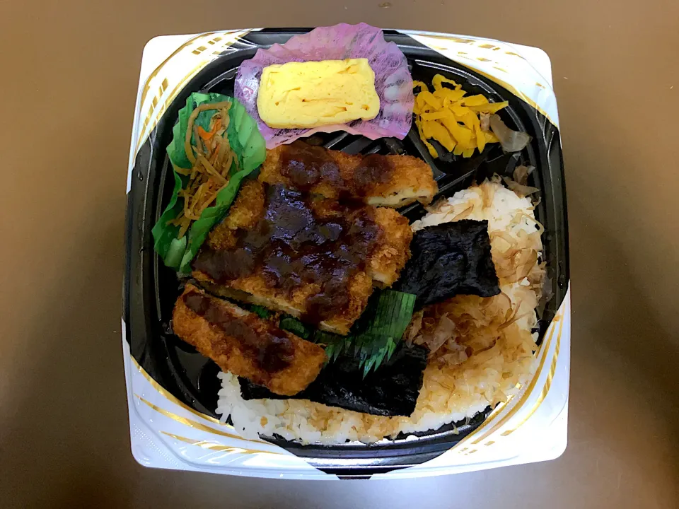 キッチンオリジン チーズチキンカツのり弁当|ばーさんさん