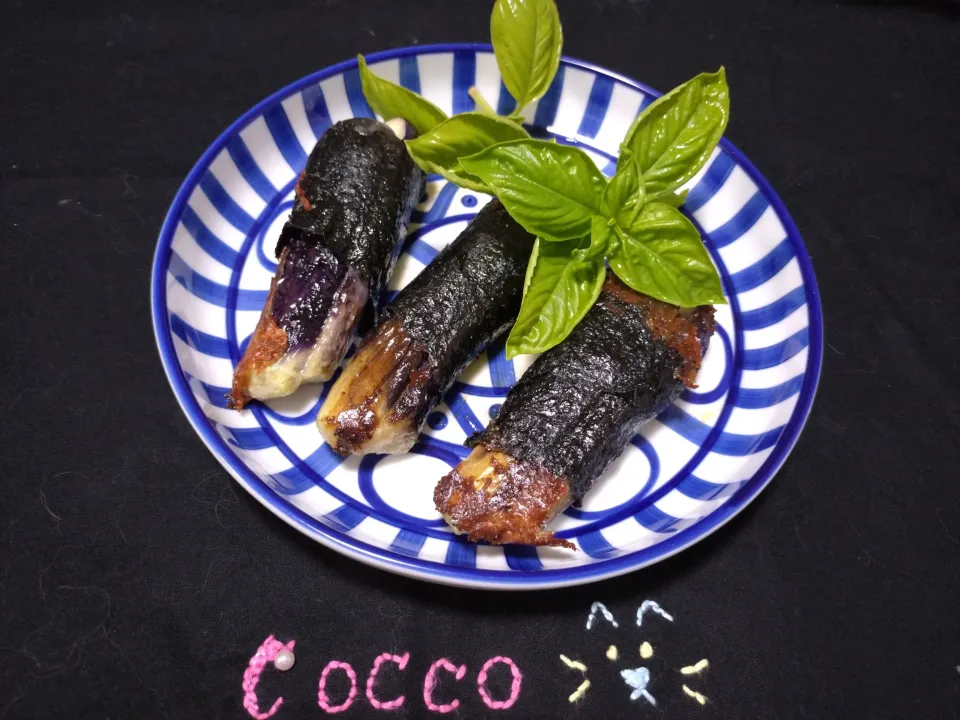 ナスのチーズ挟み海苔巻✨|cocco+さん