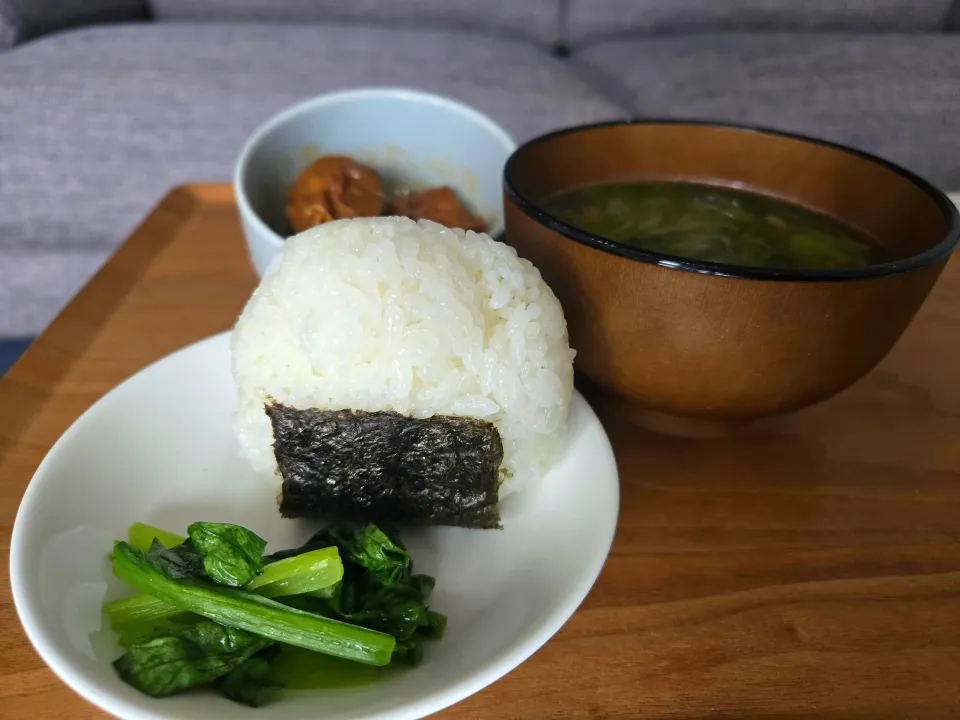 朝ごはん🍙  石川県🌾ひゃくまん穀🍚|しあるさん