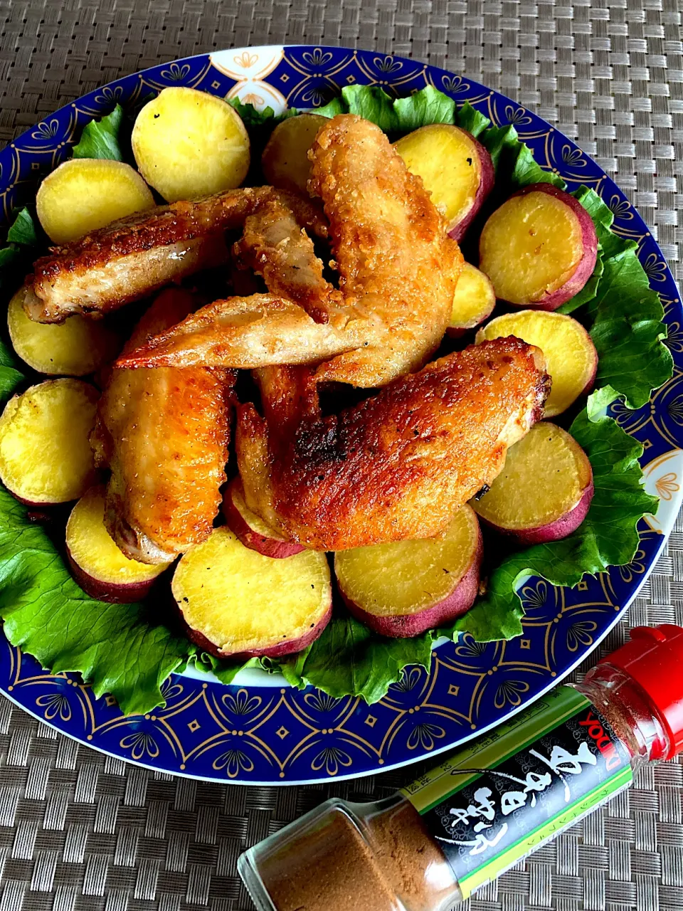 お月見盛り手羽先唐揚げ🇹🇼台湾風|ジュンコ バイヤーさん