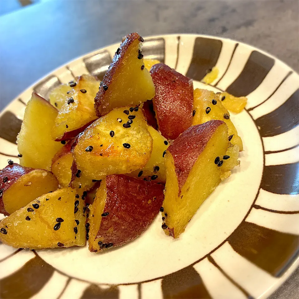 少ない油で😊大学芋🍠|ららさん