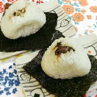 ツナマヨ風♪いわし甘露煮おにぎり|アスママさん