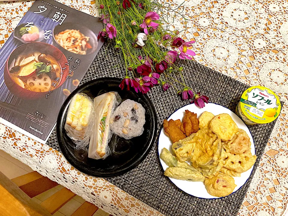 戴きもので1人晩御飯😏|さくたえさん