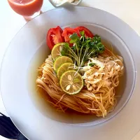 ゆかりさんの料理 ゼンブヌードルで鶏ゆず出汁ラーメン🐓🌱　|ゆかりさん