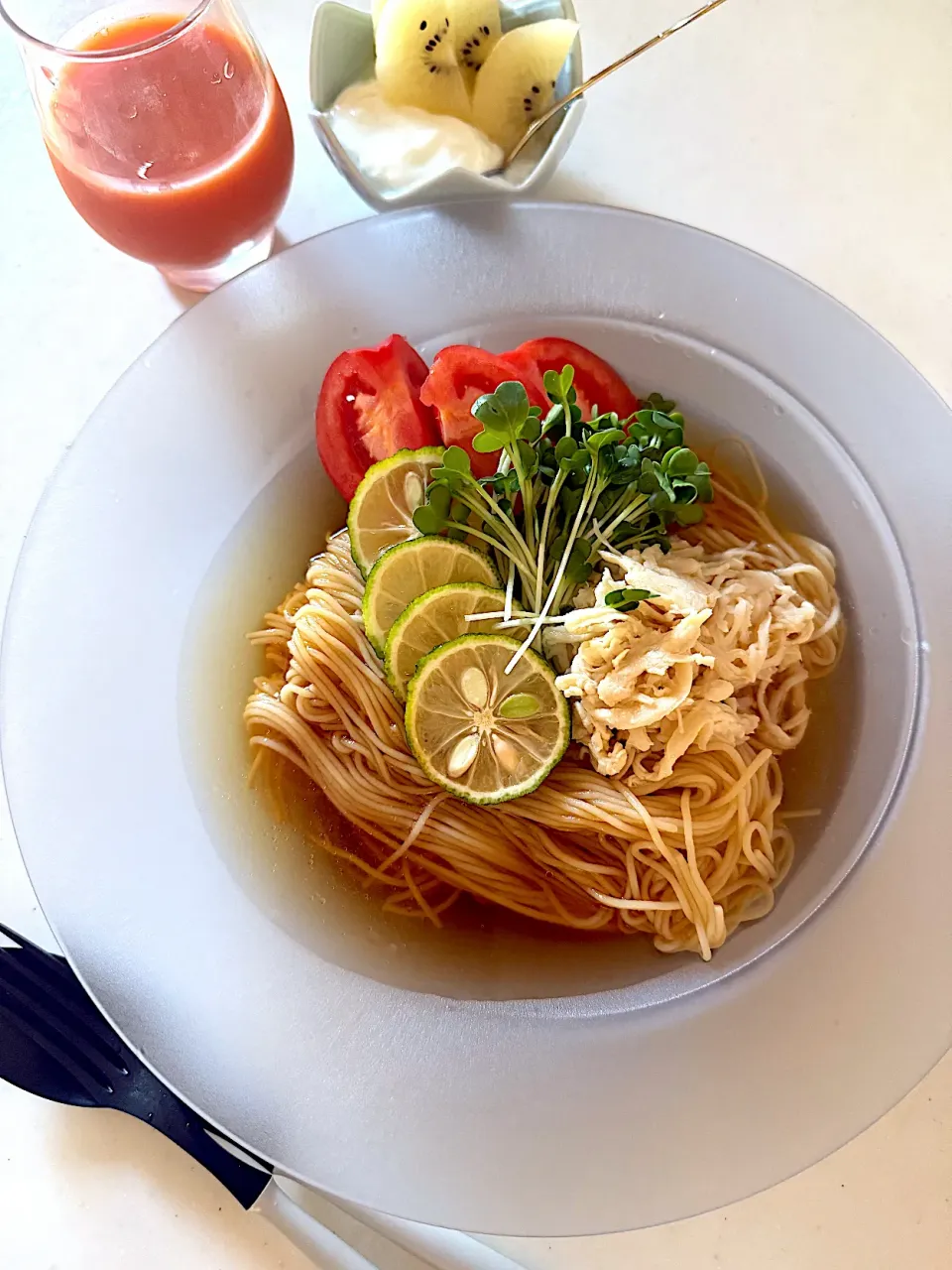 ゆかりさんの料理 ゼンブヌードルで鶏ゆず出汁ラーメン🐓🌱　|ゆかりさん