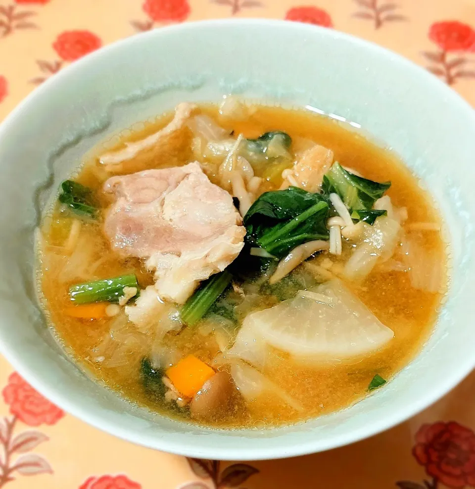 今日は豚汁〜😋|きつねさん