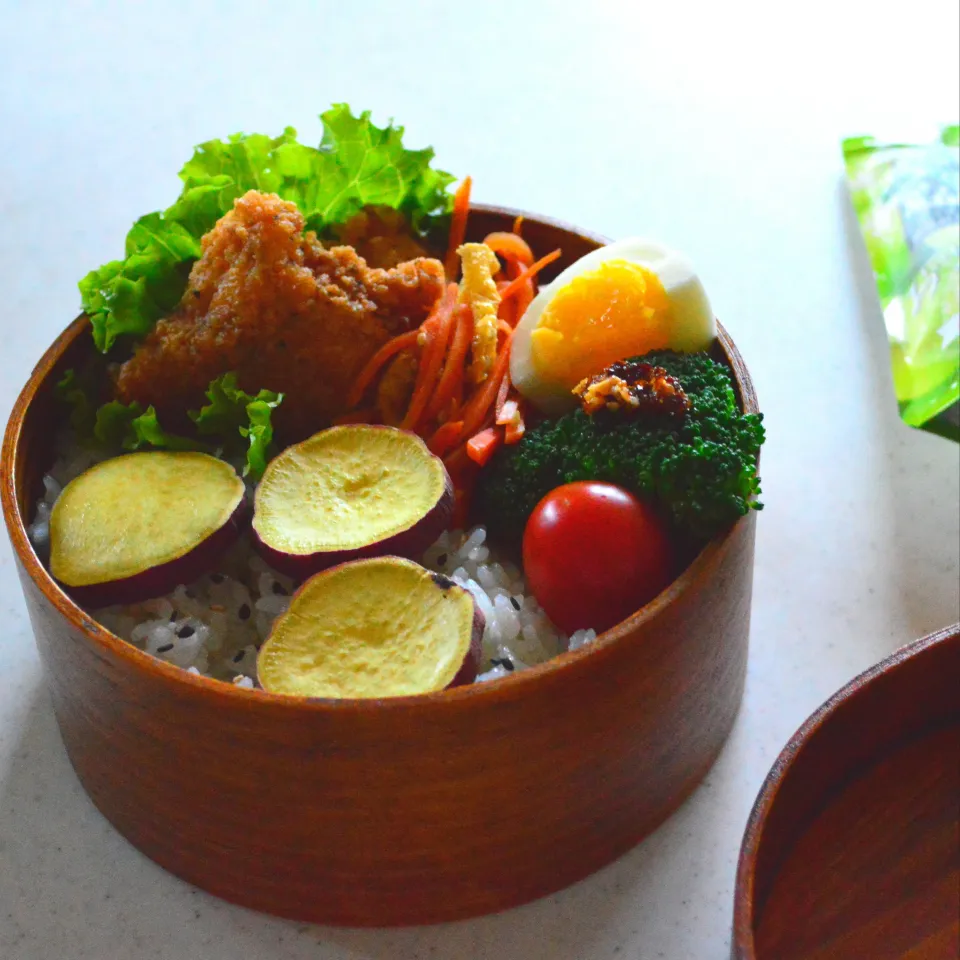 2025.10.7  フライドチキン弁当🍱|na---n2846さん