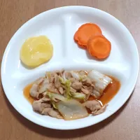 たくあん、にんじん、白菜と豚バラ肉の焼き肉のたれ炒め| ナナさん