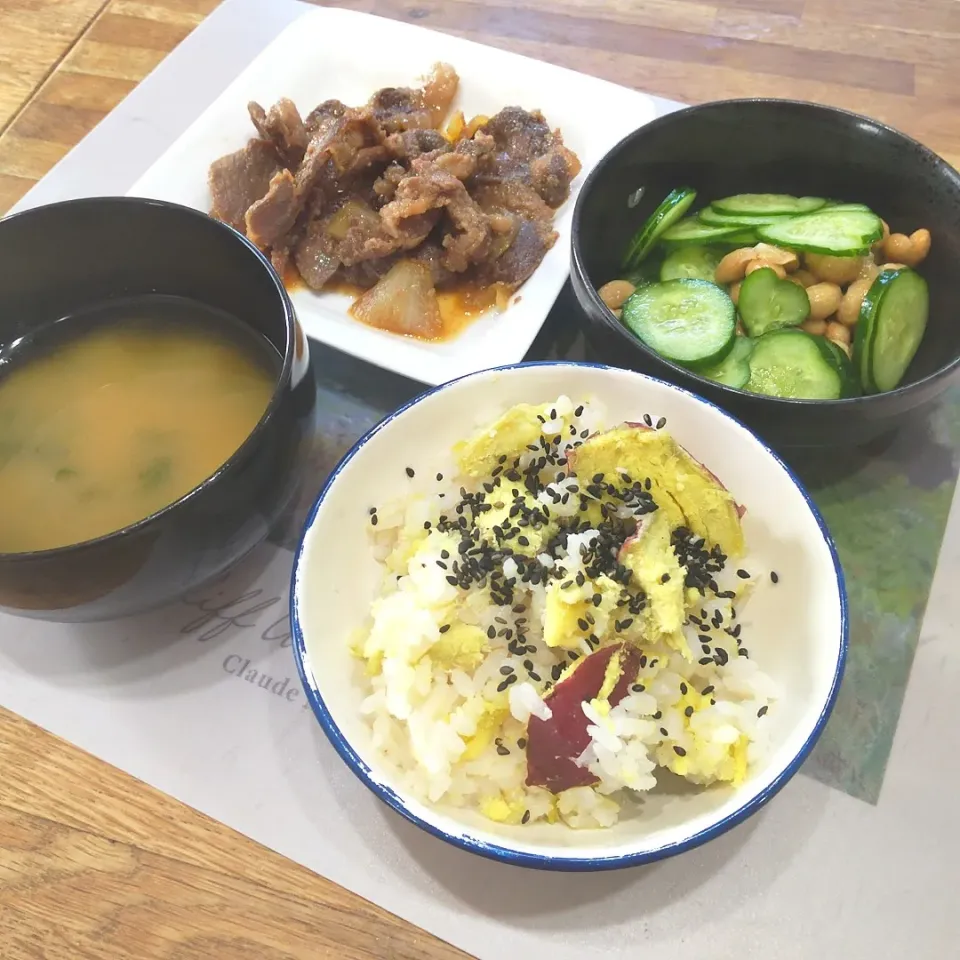 芋ご飯の朝ごはん|puniさん