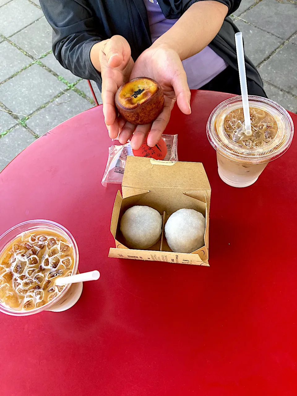 またまたフードコートでいただきまーす😋（実況中継終了）|なびさん