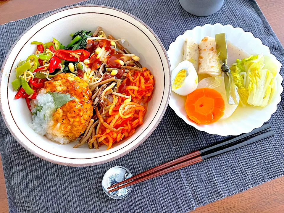 ビビンバ風丼とおでんでランチ☀️|みーぬ | 楽しいお母さんの日々さん